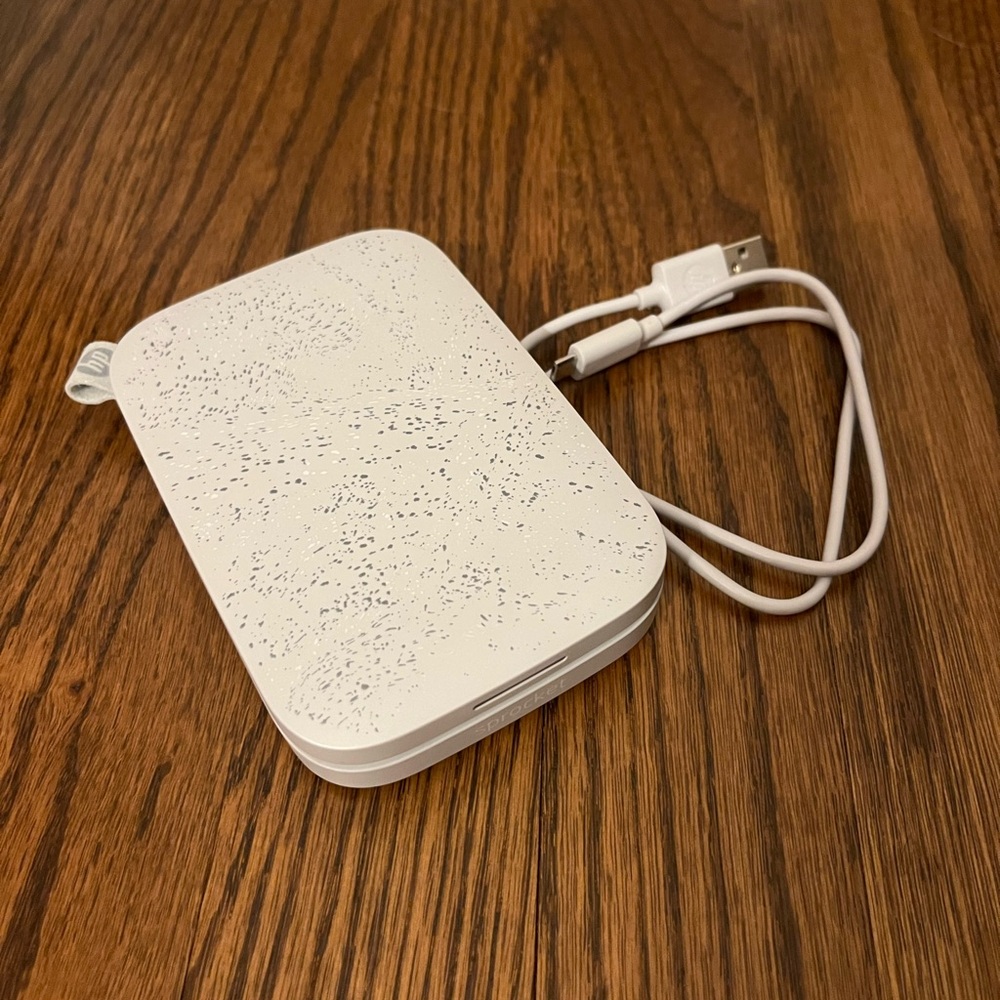 HP Sprocket: Mini Photo Sticker Printer